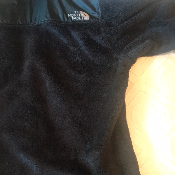 North Face Zip up - Picture 6 of 6